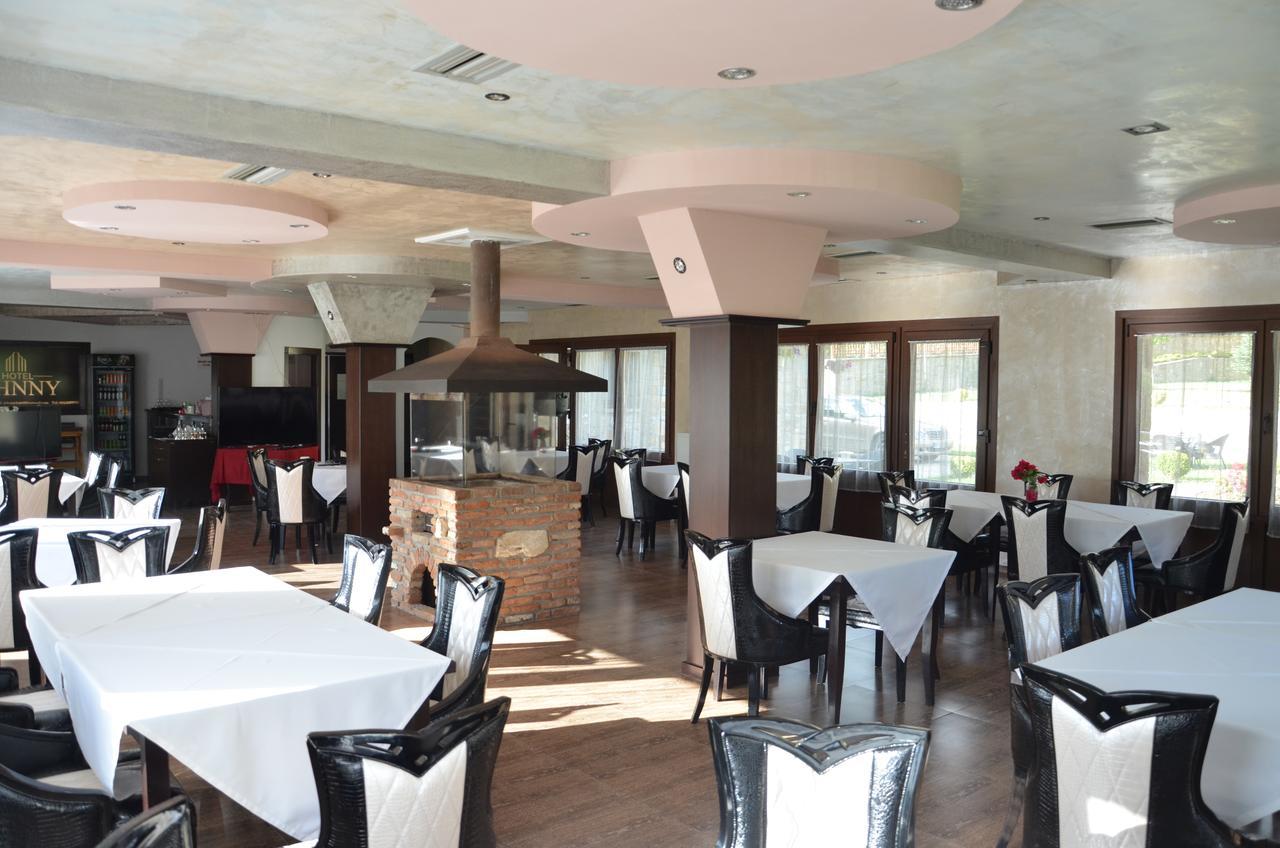 Johnny Hotel Kamenice Ngoại thất bức ảnh