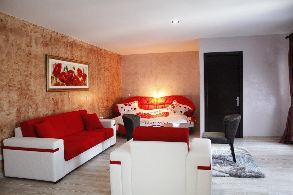Johnny Hotel Kamenice Ngoại thất bức ảnh